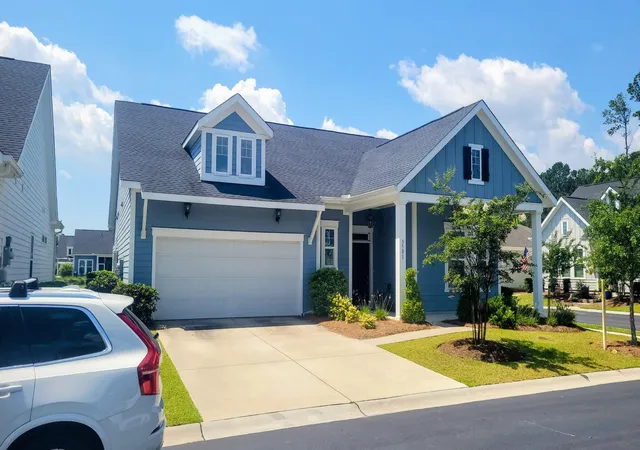Photo 2 of Single family home for sale at 3501 Artful Loop #Unit 16, Mount Pleasant, SC 29466 | MLS# 26019950 | Listing updated on 2026-09-08