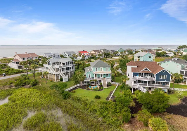 Photo 4 of Single family home for sale at 4 Teal Ct, Saint Helena Island, SC 29920 | MLS# 26021024 | Listing updated on 2026-08-04