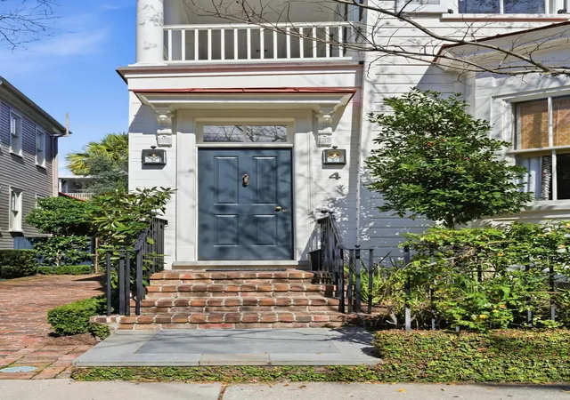 Photo 2 of Single family home for sale at 4 Wentworth St, Charleston, SC 29401 | MLS# 26012748 | Listing updated on 2026-05-07