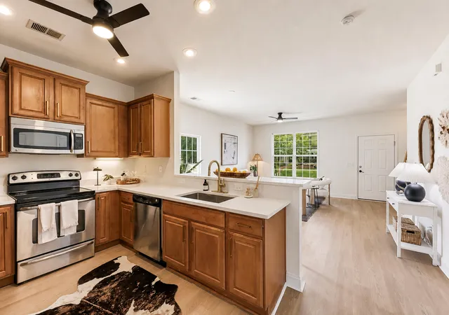 Townhouse for sale at 816 Hemingway Cir, Summerville, SC 29483 | MLS# 26022349