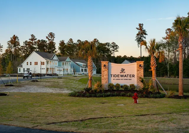 Photo 3 of Sale Pending at 131 Cherrywood Dr, Summerville, SC 29483 | MLS# 26013159 | Listing updated on 2026-08-18