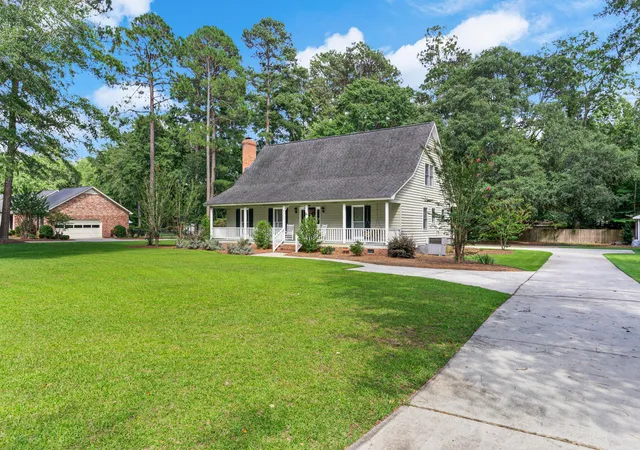 2nd image of 1251 Huntington Dr, Orangeburg, SC 29118 | MLS# 26018268