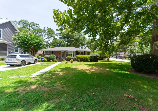 1st image of 743 Sinlea Ave, Mount Pleasant, SC 29464 | MLS# 26021384