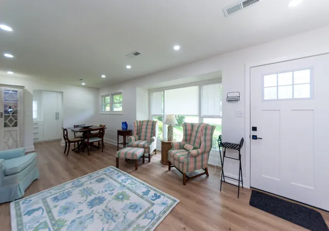 4th image of 743 Sinlea Ave, Mount Pleasant, SC 29464 | MLS# 26021384