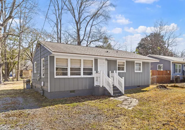 Photo 2 of Single family home for sale at 2401 Falcon Rd, North Charleston, SC 29406 | MLS# 26019472 | Listing updated on 2026-09-16