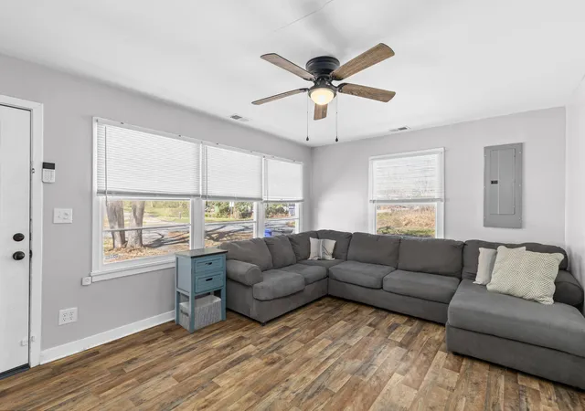Photo 4 of Single family home for sale at 2401 Falcon Rd, North Charleston, SC 29406 | MLS# 26019472 | Listing updated on 2026-09-16