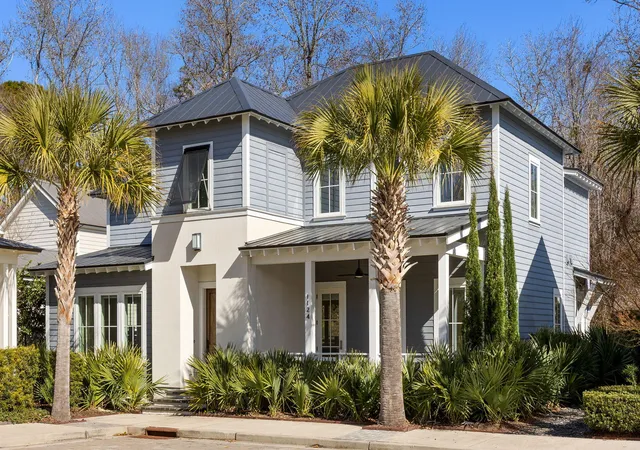 Photo 1 of Single family home for sale at 1124 Fulton Hall Ln, Mount Pleasant, SC 29466 | MLS# 26021388 | Listing updated on 2026-09-11