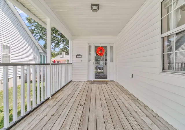 Photo 4 of Single family home for sale at 509 Beechcraft St, Charleston, SC 29407 | MLS# 26023508 | Listing updated on 2026-09-07