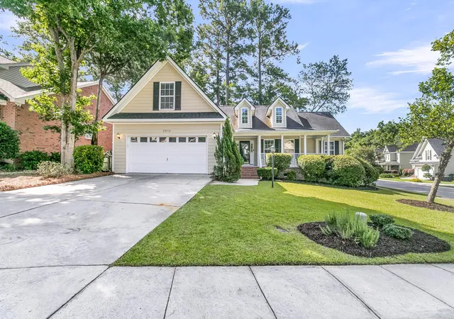 Photo 3 of Single family home for sale at 8618 Woodland Walk, North Charleston, SC 29420 | MLS# 26023139 | Listing updated on 2026-09-11