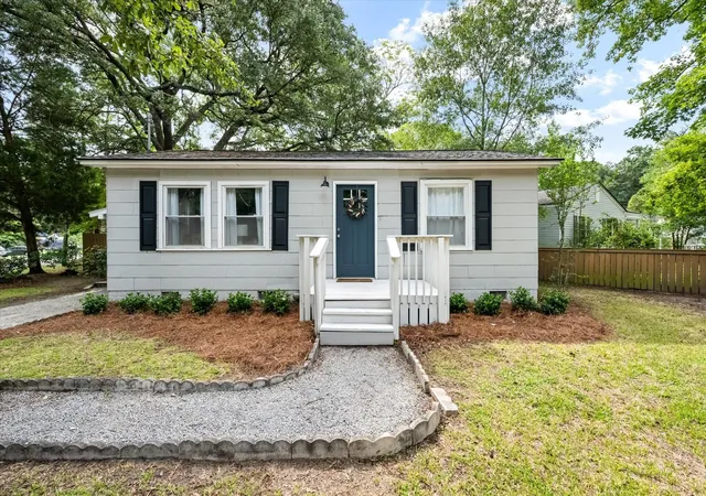 Homes for sale in Hanahan, SC | 5736 Allison Ave, Hanahan, SC 29410 | MLS# 26016889