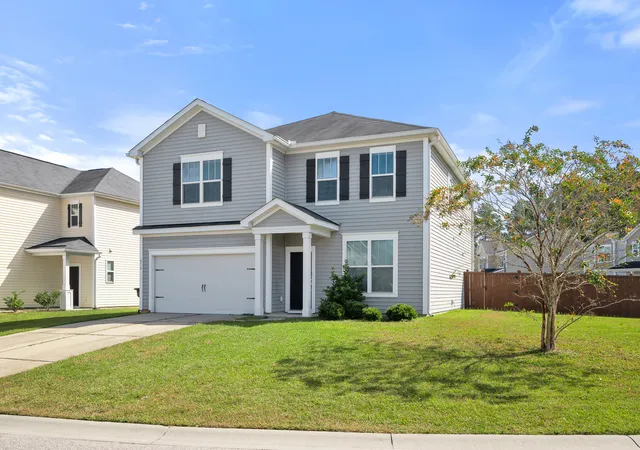 Photo 3 of Single family home for sale at 416 Forest Hills Rd, Summerville, SC 29486 | MLS# 26012514 | Listing updated on 2026-08-12