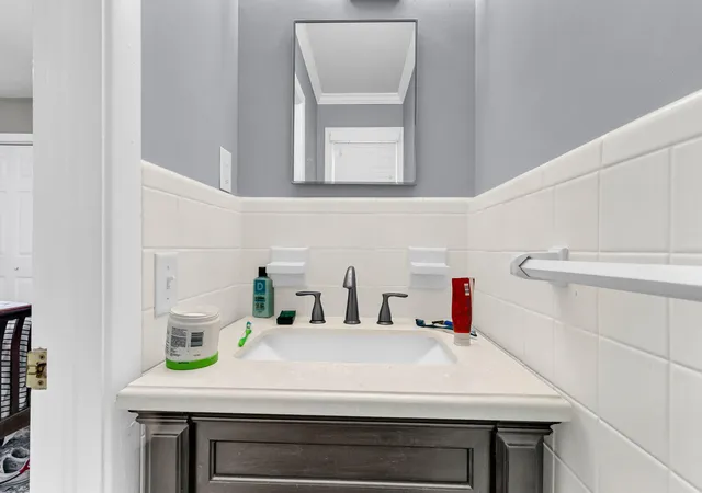 34th image of 934 Yorktown Dr, Charleston, SC 29412 | MLS# 26020114