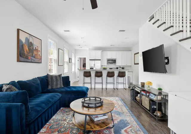 Photo 3 of Single family home for sale at 162 Spring St #D, Charleston, SC 29403 | MLS# 26018073 | Listing updated on 2026-08-28
