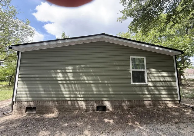 Photo 2 of Single family home for sale at 171 Mcalpine St, Orangeburg, SC 29115 | MLS# 26020679 | Listing updated on 2026-08-25