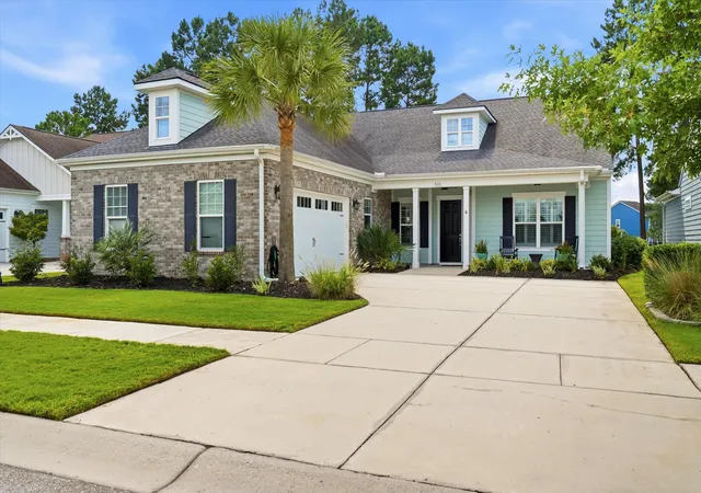 Photo 2 of Single family home for sale at 511 Tidewater Chase Ln, Summerville, SC 29486 | MLS# 26023276 | Listing updated on 2026-08-26