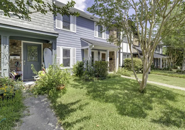 Homes for sale in Mount Pleasant, SC | 677 Buckhall Ct #Unit C, Mount Pleasant, SC 29464 | MLS# 26019679