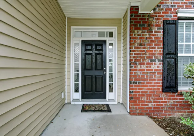 Photo 3 of Single family home for sale at 301 Sabal Palmetto Ct, Moncks Corner, SC 29461 | MLS# 26022792 | Listing updated on 2026-08-31
