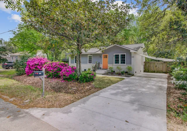 3rd image of 1531 Seacroft Rd, Charleston, SC 29412 | MLS# 26014395