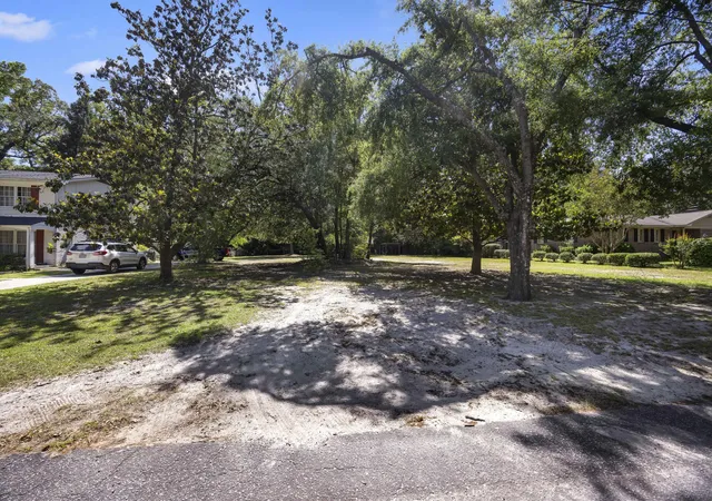 Photo 3 of Land for sale at 0 Gaillard Ln, Summerville, SC 29483 | MLS# 26014415 | Listing updated on 2026-07-21