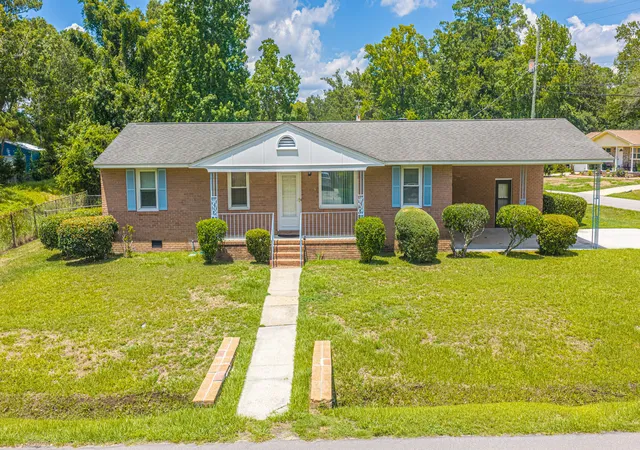 Photo 1 of Single family home for sale at 3220 Bonanza Rd, Charleston, SC 29414 | MLS# 26020980 | Listing updated on 2026-09-07
