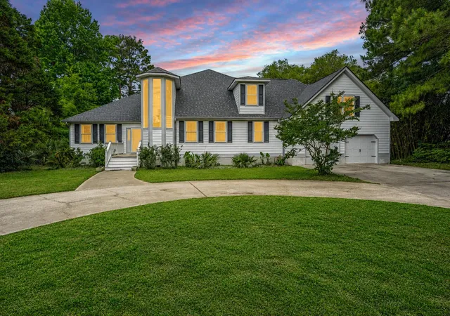Photo 3 of Single family home for sale at 2644 Bohicket Rd, Johns Island, SC 29455 | MLS# 26013734 | Listing updated on 2026-08-21