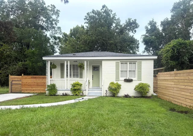 1st image of 1014 Mamie St, Charleston, SC 29407 | MLS# 26021795