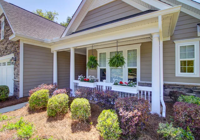 Photo 2 of Single family home for sale at 1113 Old Fld Dr, Summerville, SC 29483 | MLS# 26011902 | Listing updated on 2026-09-11