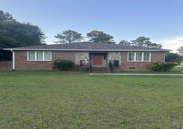 Photo 1 of Single family home for sale at 125 Cottonwood Dr, Orangeburg, SC 29118 | MLS# 26020293 | Listing updated on 2026-07-16