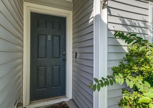5th image of 128 Wildberry Ln, Goose Creek, SC 29445 | MLS# 26023286