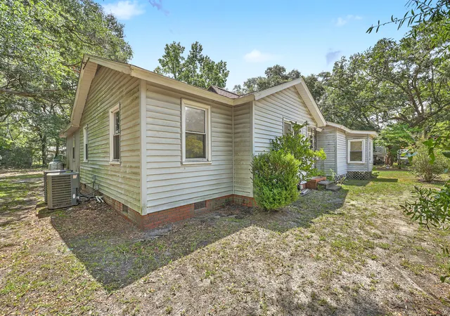 3rd image of 1011 Leonard Dr, Johns Island, SC 29455 | MLS# 26021594