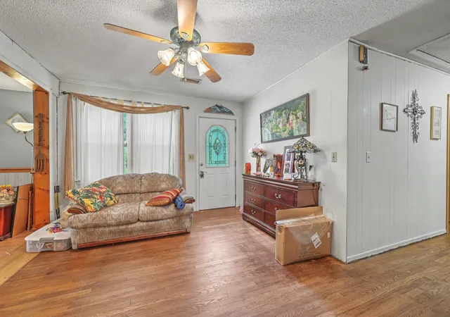 5th image of 1011 Leonard Dr, Johns Island, SC 29455 | MLS# 26021594