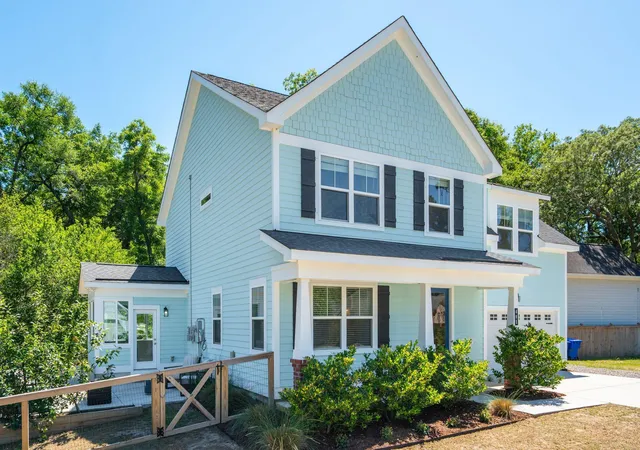 Homes for sale in Charleston, SC | 485 Fort Johnson Rd, Charleston, SC 29412 | MLS# 26014911
