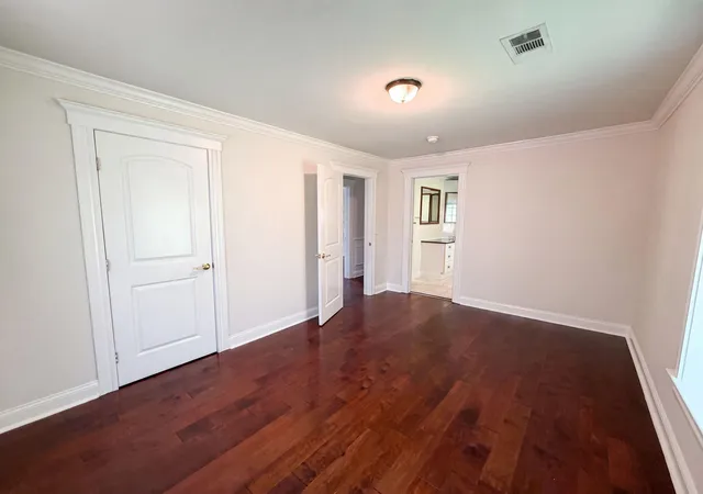 Photo 3 of Single family home for sale at 829 W 2nd North St, Summerville, SC 29483 | MLS# 26020853 | Listing updated on 2026-10-09