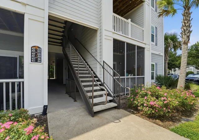 4th image of 1300 Park West #Unit 417, Mount Pleasant, SC 29466 | MLS# 26020465