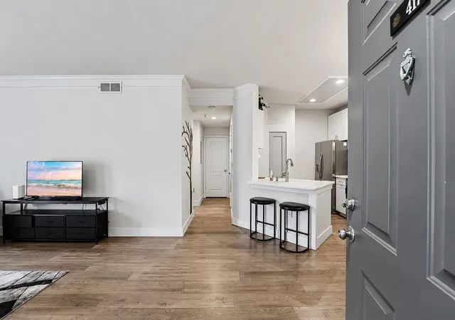 5th image of 1300 Park West #Unit 417, Mount Pleasant, SC 29466 | MLS# 26020465