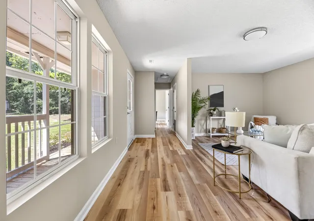Photo 5 of Single family home for sale at 6792 Columbia Rd, Saint Matthews, SC 29135 | MLS# 26023478 | Listing updated on 2026-09-03