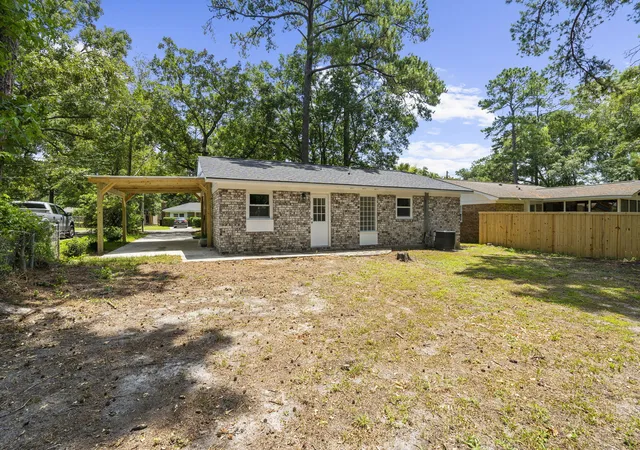 Homes for sale in Summerville, SC | 126 Hope Dr, Summerville, SC 29485 | MLS# 26019061