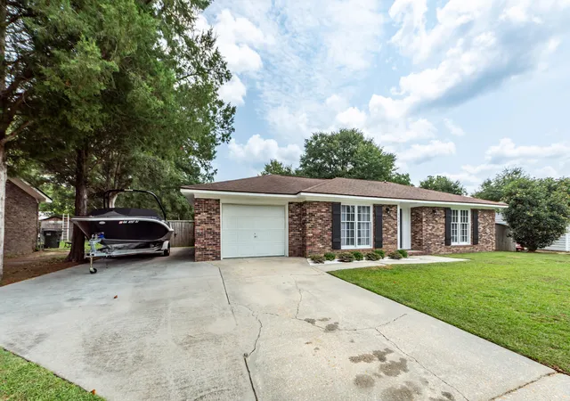 35th image of 1107 Meade St, Moncks Corner, SC 29461 | MLS# 26021586