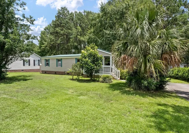 3rd image of 125 Fall Creek Blvd, Summerville, SC 29483 | MLS# 26018274