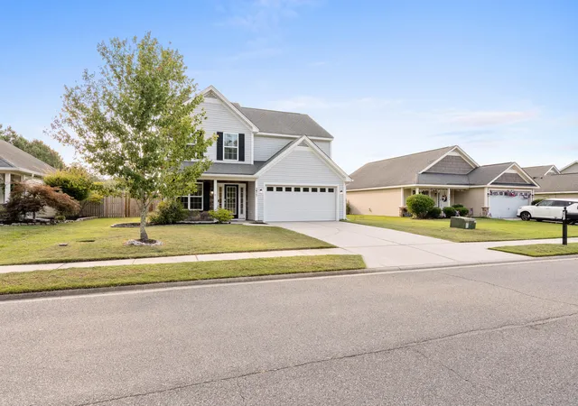 3rd image of 271 Hearthstone Dr, Ridgeland, SC 29936 | MLS# 26019570