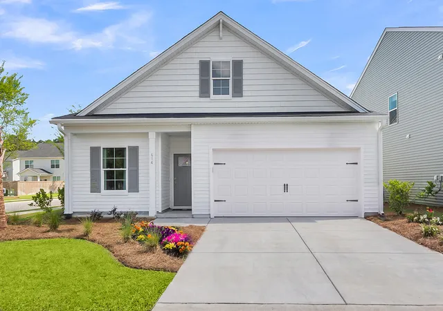 Photo 1 of Single family home for sale at 105 Clarabelle Ln, Summerville, SC 29483 | MLS# 26022106 | Listing updated on 2026-09-02