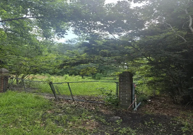 1st image of 0 N Hampton Lot 2 St, Summerville, SC 29483 | MLS# 26017647