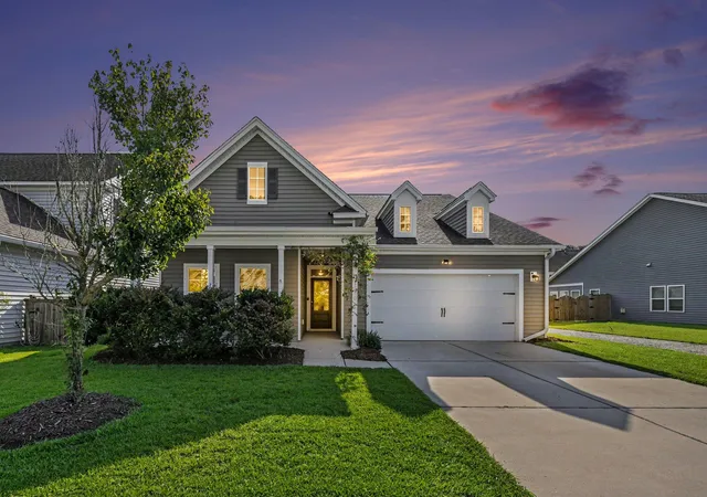 Photo 2 of Single family home for sale at 1510 Dawn Mist Wy, Charleston, SC 29414 | MLS# 26023906 | Listing updated on 2026-09-11