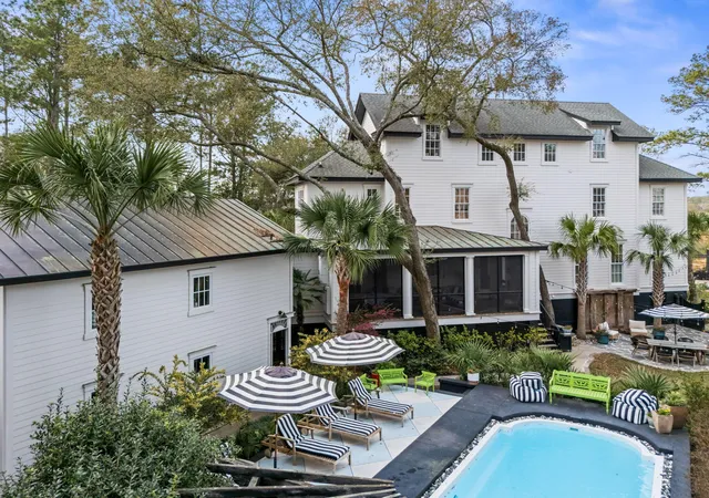 Photo 3 of Single family home for sale at 1648 John Fenwick Ln, Johns Island, SC 29455 | MLS# 26007174 | Listing updated on 2026-08-08