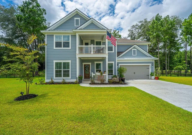 Homes for sale in Johns Island, SC | 4287 Hugh Bennett Dr, Johns Island, SC 29455 | MLS# 26019579