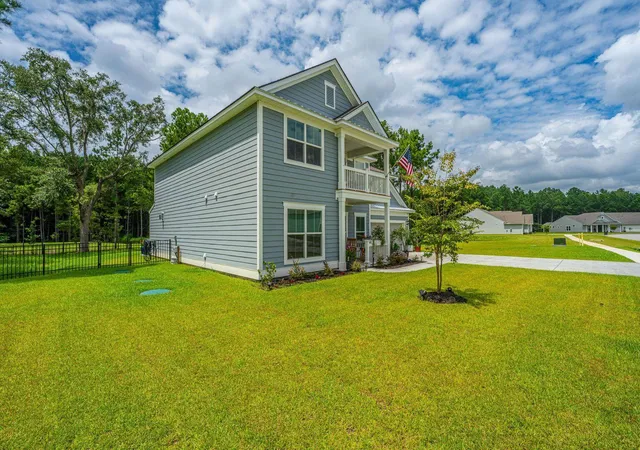 Homes for sale in Johns Island, SC | 4287 Hugh Bennett Dr, Johns Island, SC 29455 | MLS# 26019579