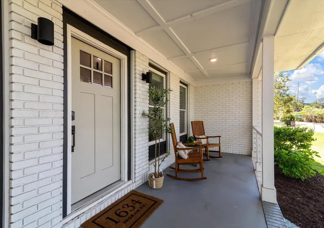 Photo 3 of Single family home for sale at 1634 Ingram Rd, Charleston, SC 29407 | MLS# 26014381 | Listing updated on 2026-09-01