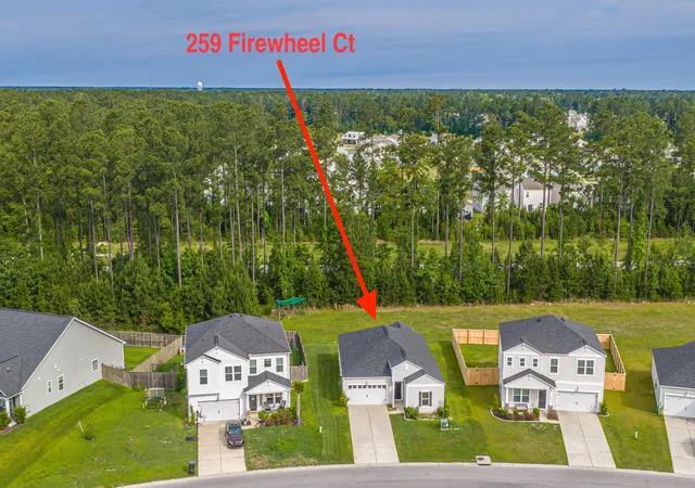 Photo 3 of Single family home for sale at 259 Firewheel Ct, Summerville, SC 29486 | MLS# 26024518 | Listing updated on 2026-09-21
