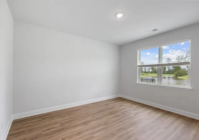 Photo 4 of Single family home for sale at 138 Morning View Way, Moncks Corner, SC 29461 | MLS# 26020232 | Listing updated on 2026-09-28