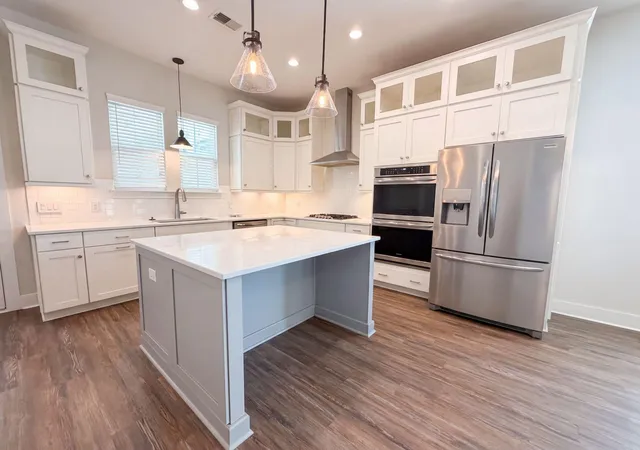 Photo 2 of Single family home for sale at 2021 Codorus Ln, Hanahan, SC 29410 | MLS# 26024335 | Listing updated on 2026-09-17